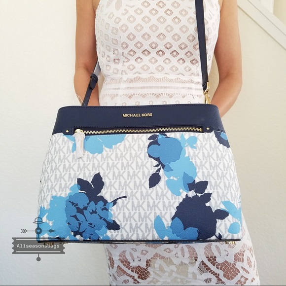 Michael Kors Medium Hailee Satchel Navy Bag NWT - Picture 2 of 8